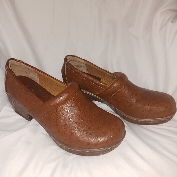 B.O.C. Born Concept Women's Clogs Nursing Shoe Brown Ostrich Sz. 9.5 - Picture 4 of 10